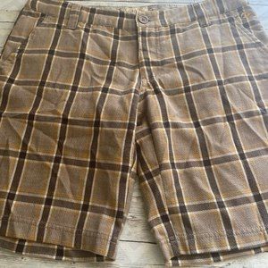 Billabong women’s Shorts size 9 plaid